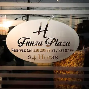  Hotel Plaza